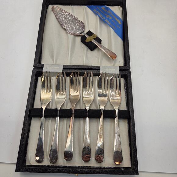 Kent Silversmiths Sheffield Silver Plated Forks & Server Set in Box England - Picture 3 of 16